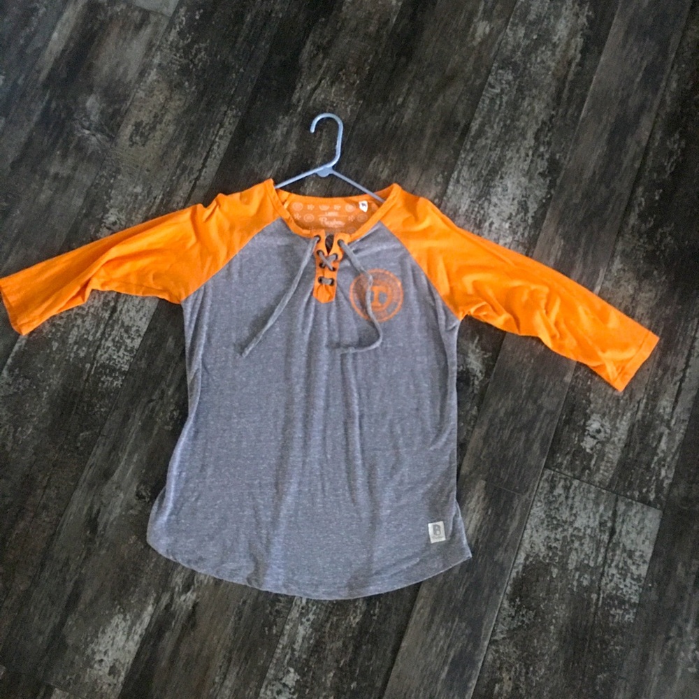 University of Tennessee college football shirt